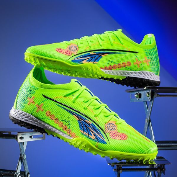 Сороконожки Future Ultimate TF Light Green 2149 фото